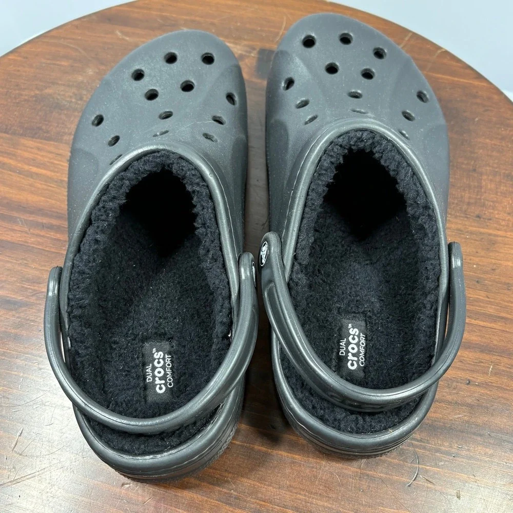 Crocs Classic Lined Clog Sandals M8 W10 Gray Fuzzy Liner Casual Dual Comfort‎